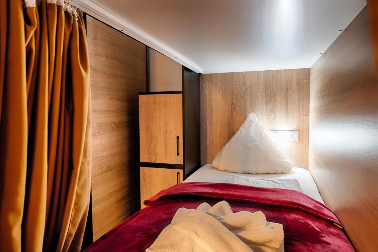 Hostel Westlight Hamburg Dış mekan fotoğraf